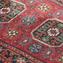 verhuur-etnisch-tapijt-patroon-10